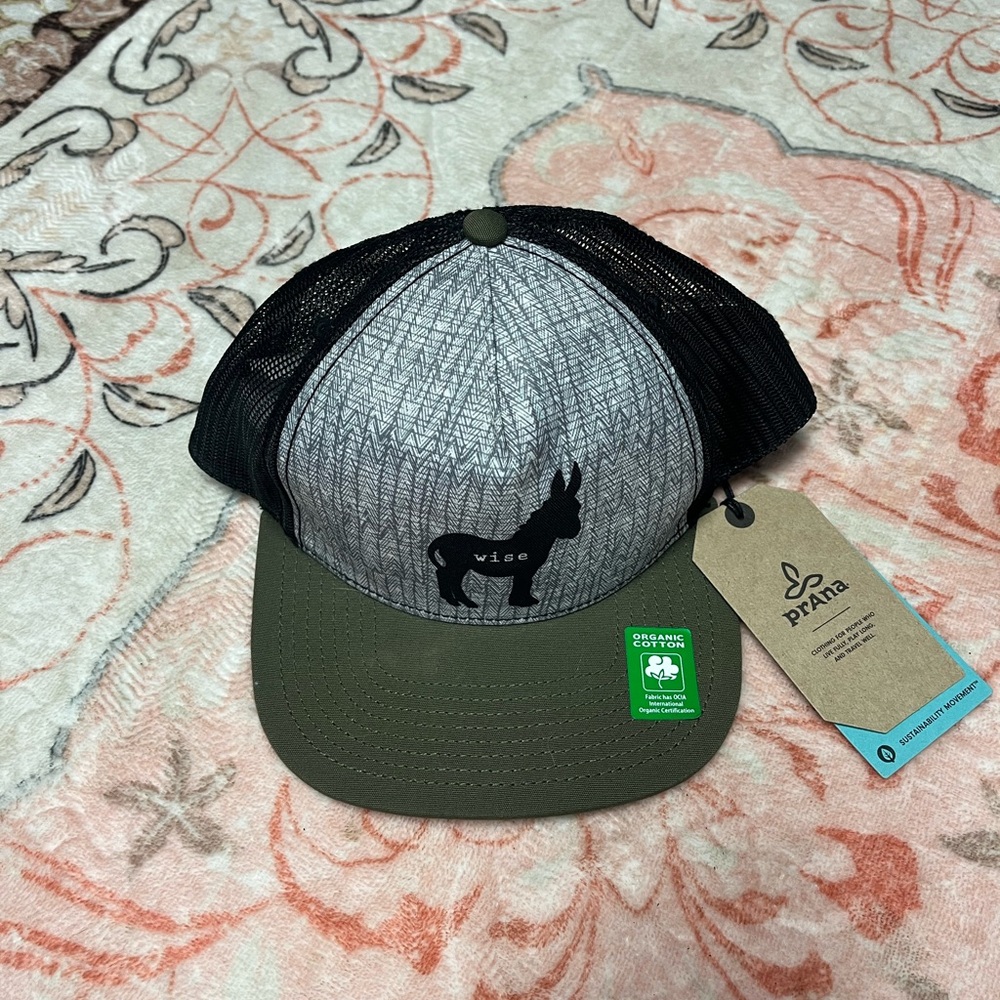 Prana Gray and Green Mesh Hat